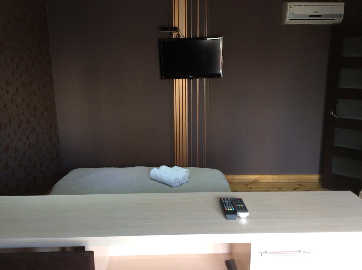 Sadok Hotel Kiev Ngoại thất bức ảnh